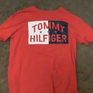 tommy hilfiger red tee shirt